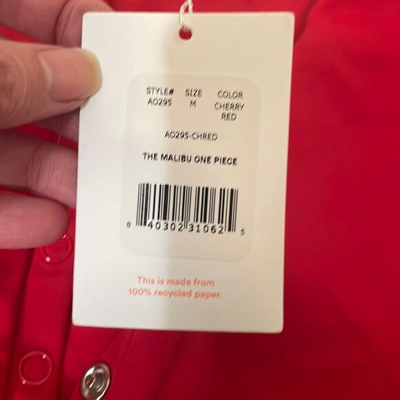 Andie Swim The Malibu One Piece Swimsuit Cherry Red size M NWT - Picture 4 of 6